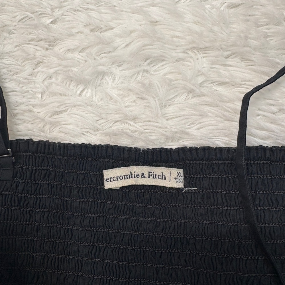 Abercrombie & Fitch Bubblehem Black Top - Picture 6 of 7